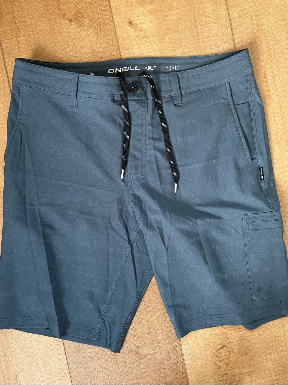 O'NEILL Men's Hybrid Quick Dry 4-Way Stretch Shorts. Slate Blue. Size 34